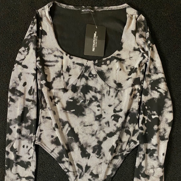 Prettylittlething tie dye long sleeve bodysuit - Picture 1 of 4